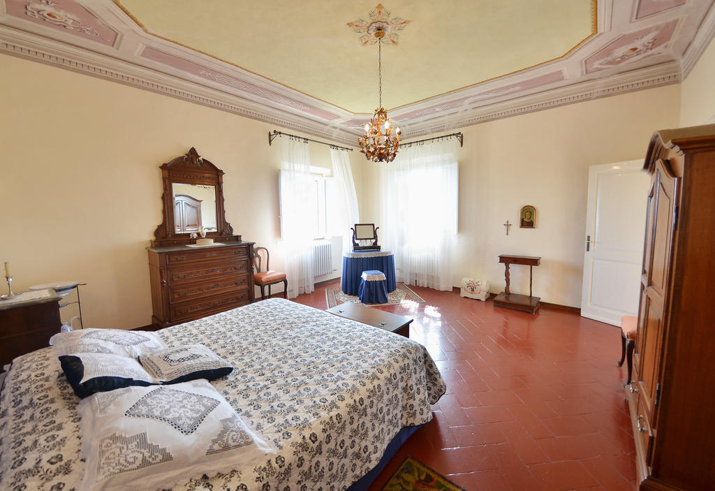 Villa Buonaparte San Miniato Ruang foto