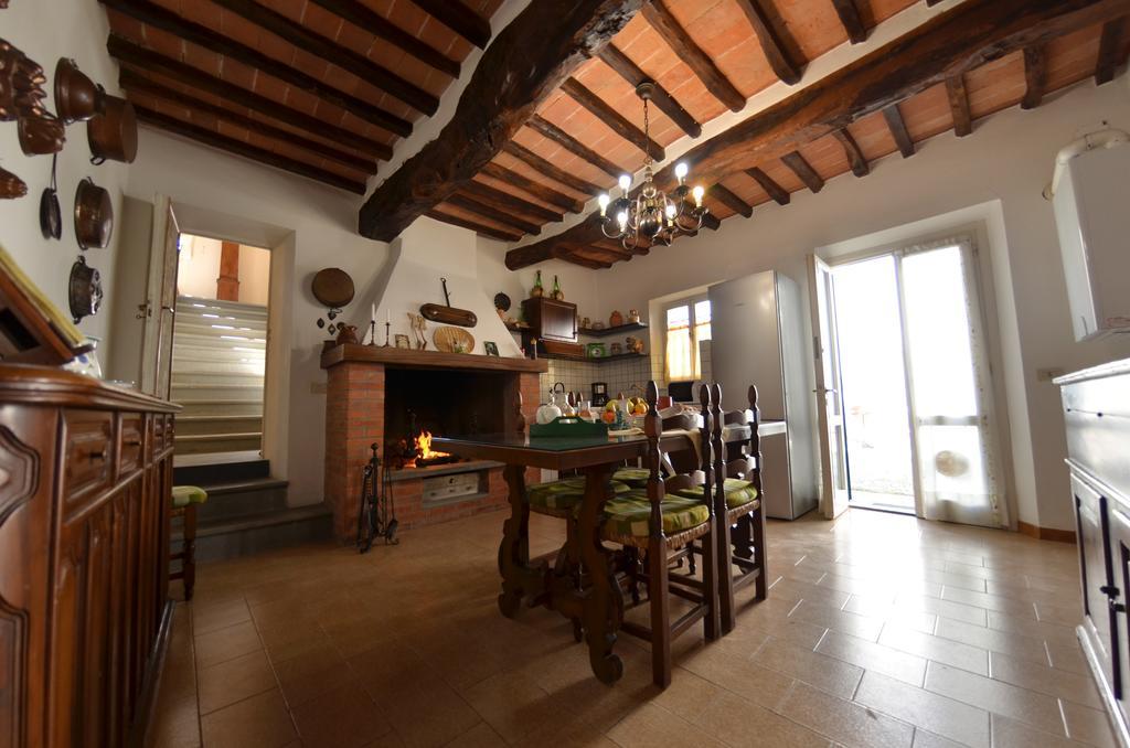 Villa Buonaparte San Miniato Ruang foto